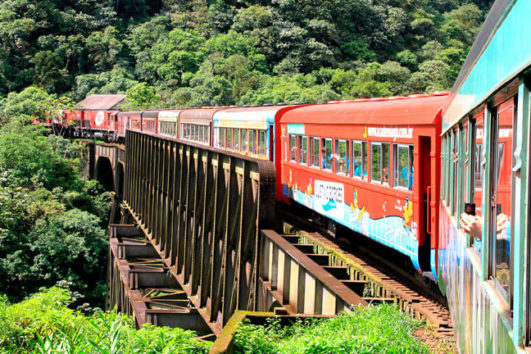 Trem Curitiba x Morretes - Barão do Serro Azul